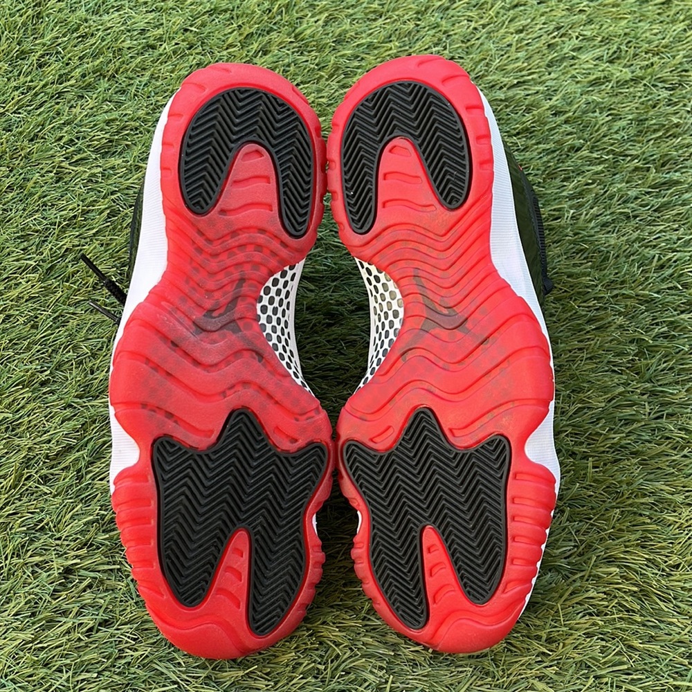 Air Jordan 11 Retro - Picture 5 of 5